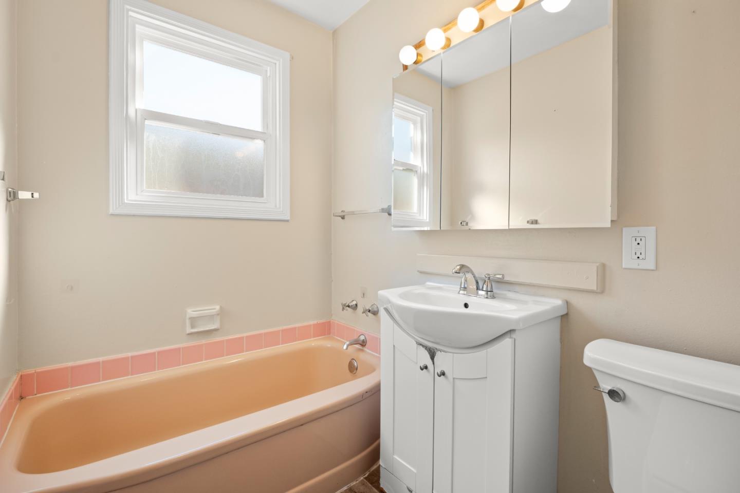 1712 Anamor Street, RedwoodCity, CA 94061