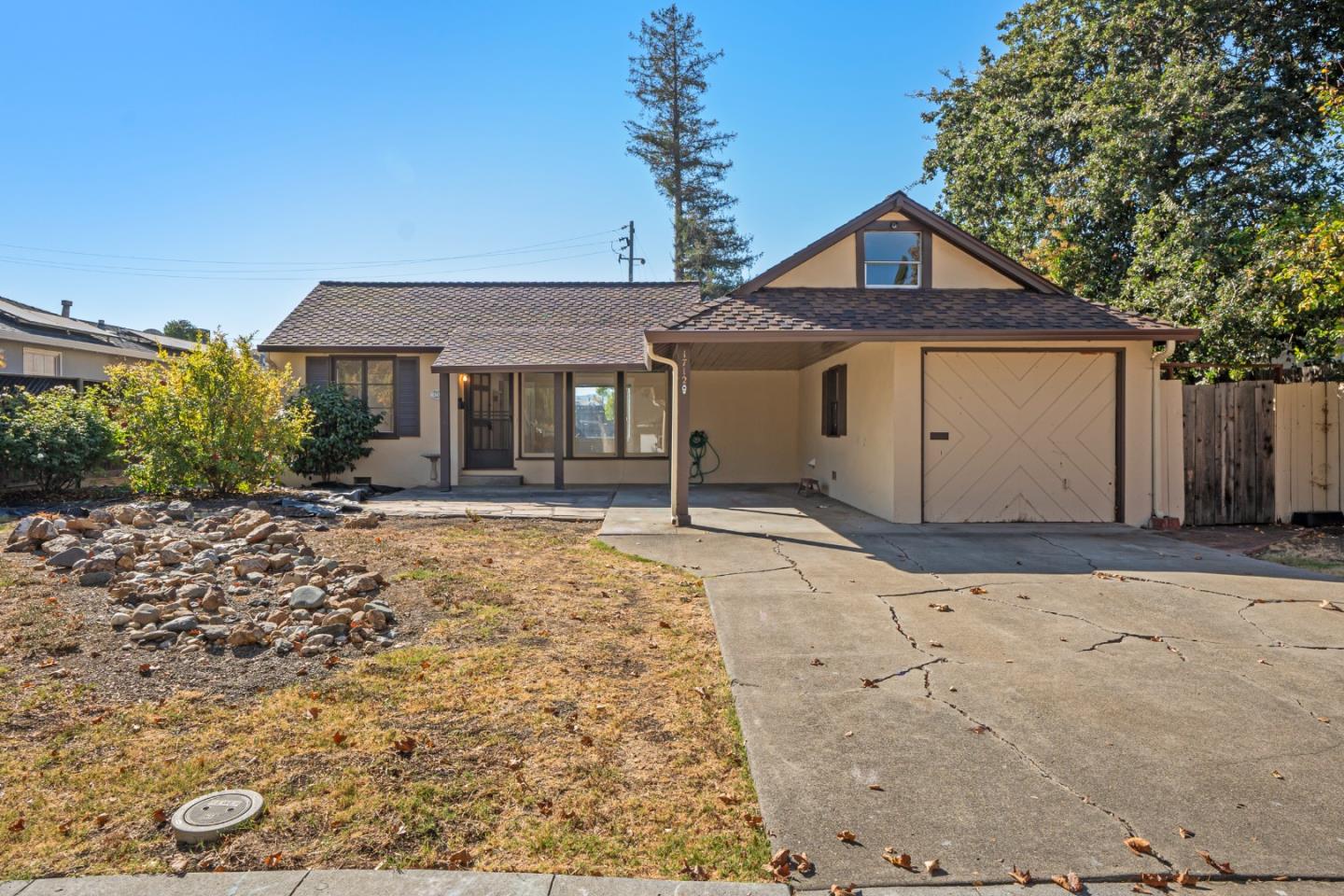 1712 Anamor Street, RedwoodCity, CA 94061