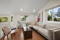 610 Lakeview Way, RedwoodCity, CA 94062