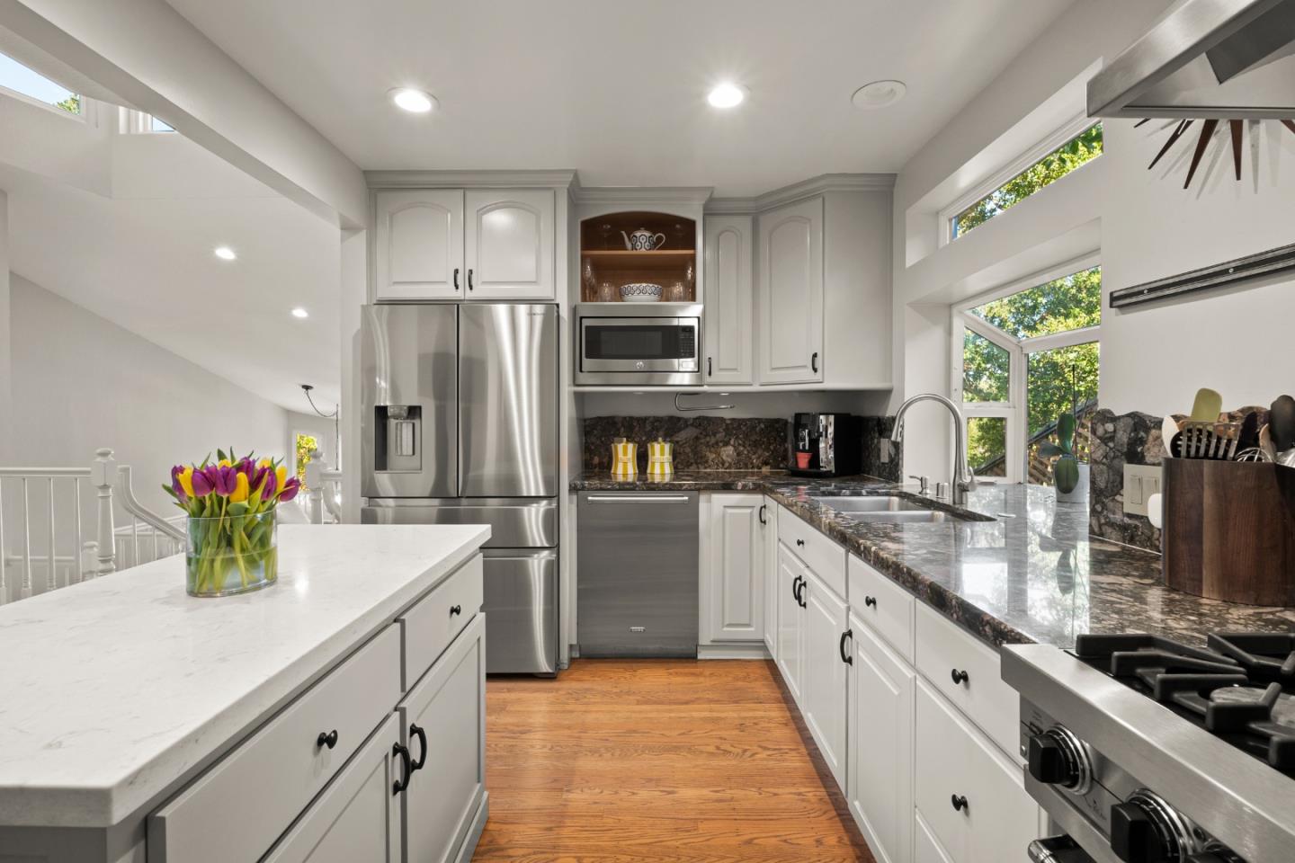 610 Lakeview Way, RedwoodCity, CA 94062