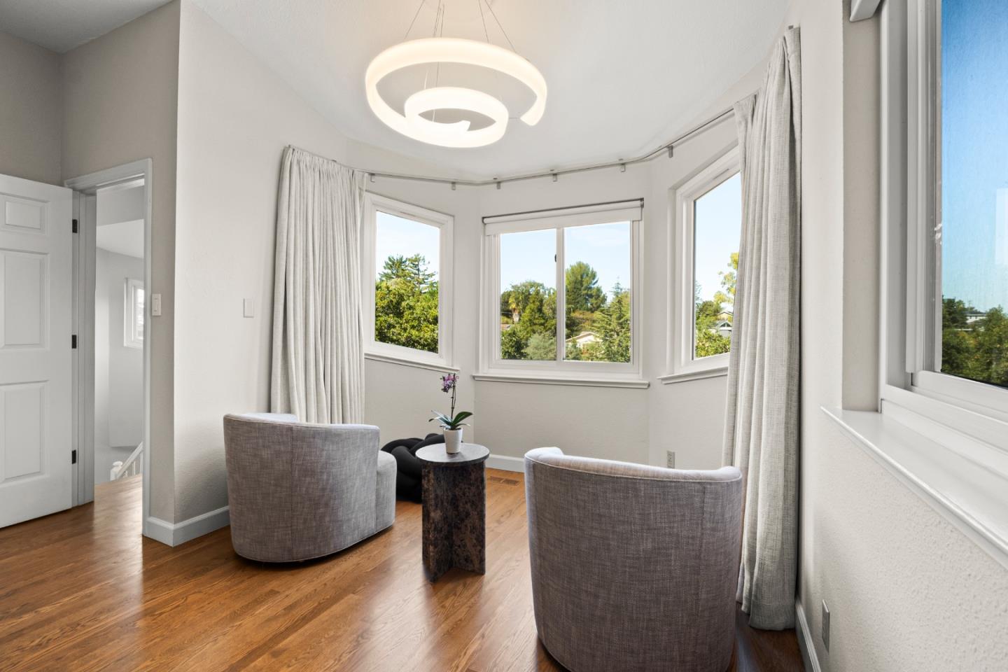 610 Lakeview Way, RedwoodCity, CA 94062