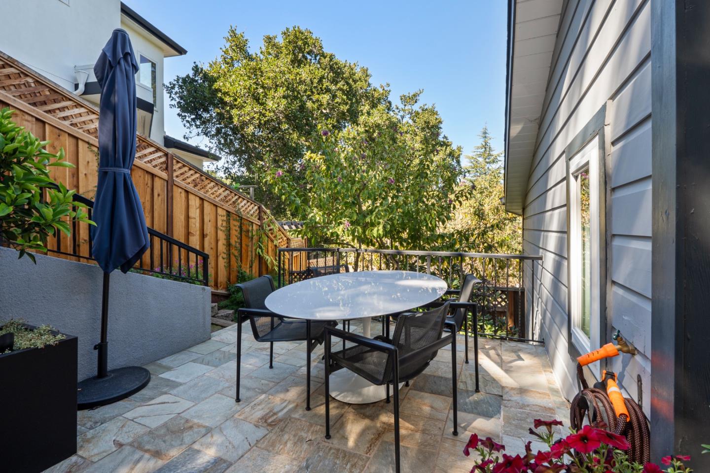 610 Lakeview Way, RedwoodCity, CA 94062