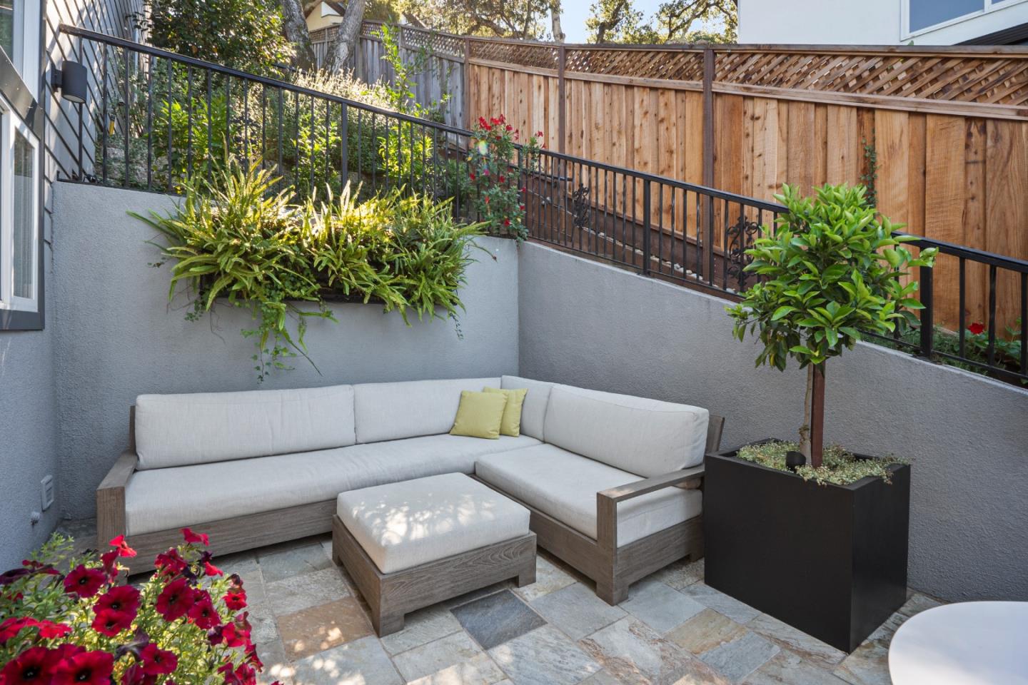 610 Lakeview Way, RedwoodCity, CA 94062