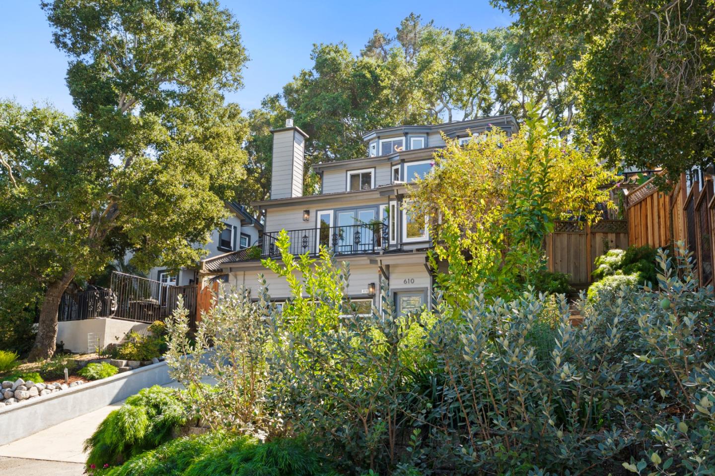 610 Lakeview Way, RedwoodCity, CA 94062
