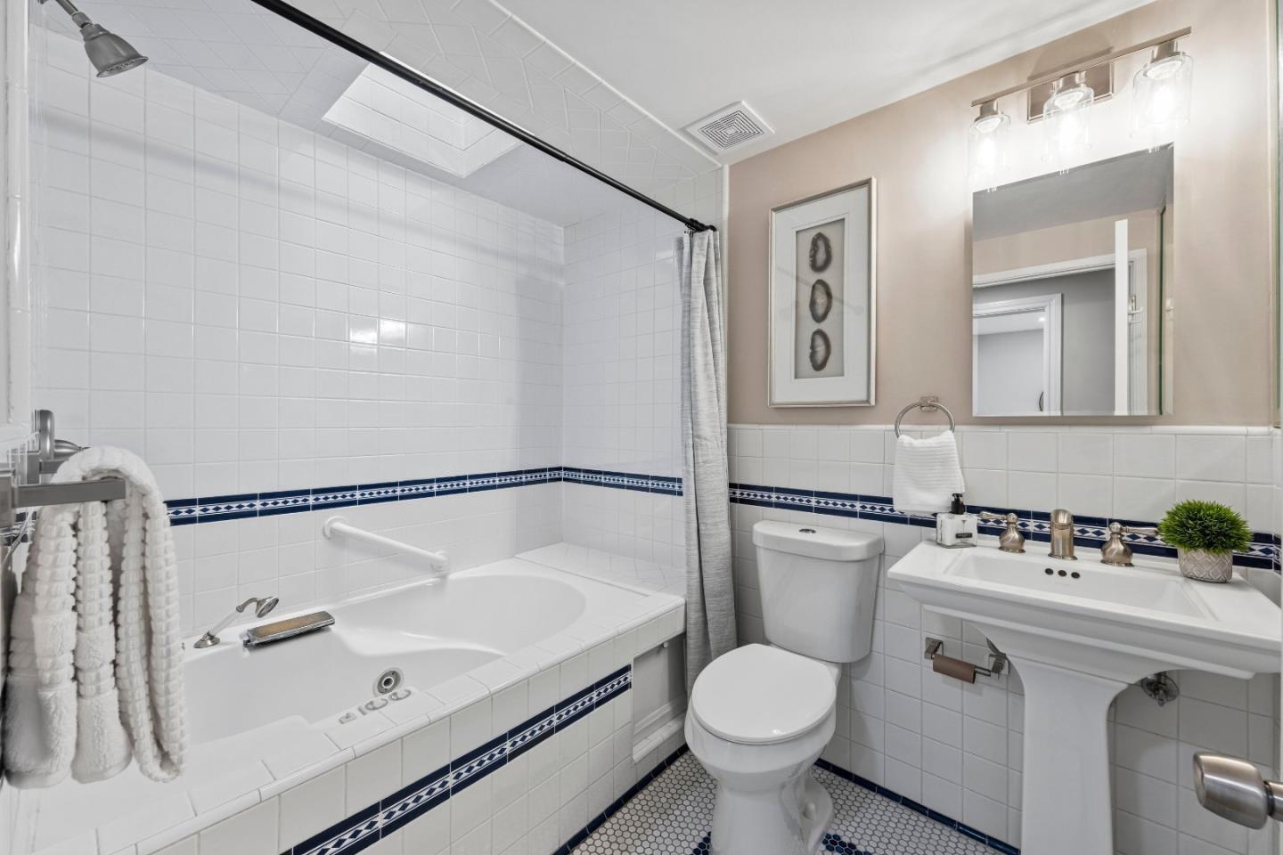 6448 Berwickshire Way, SanJose, CA 95120