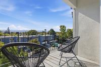 601 Leahy Street, #301, RedwoodCity, CA 94061