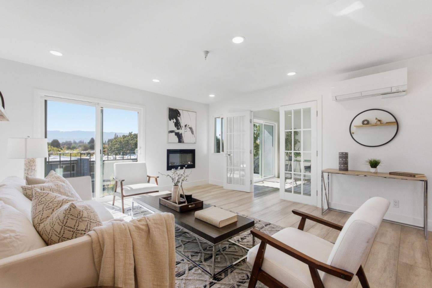 601 Leahy Street, #301, RedwoodCity, CA 94061