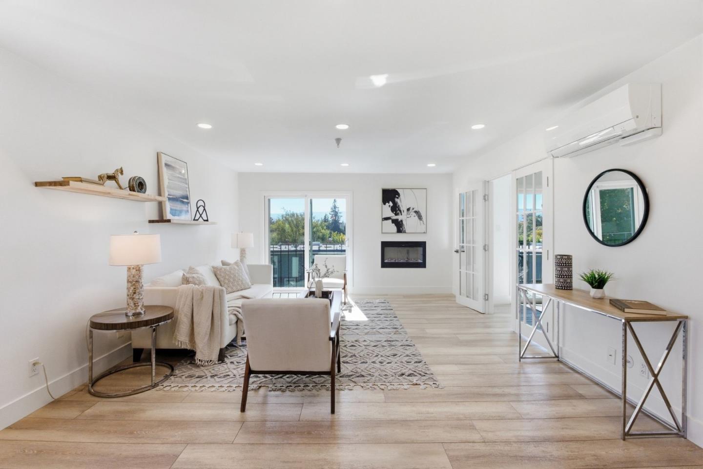 601 Leahy Street, #301, RedwoodCity, CA 94061