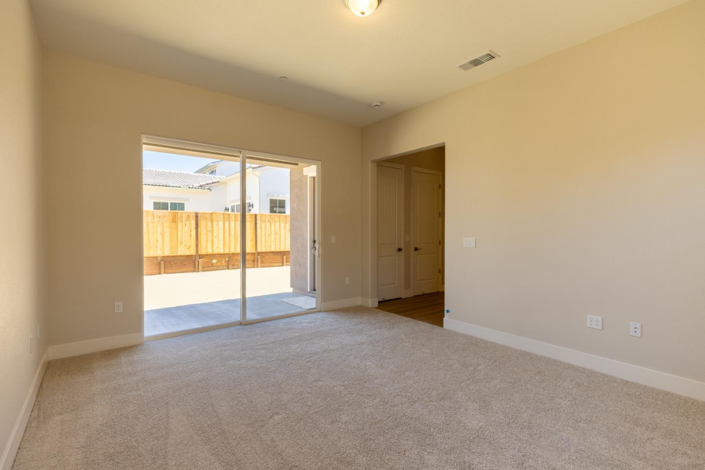 621 Santa Lucia Way, Marina, CA 93933