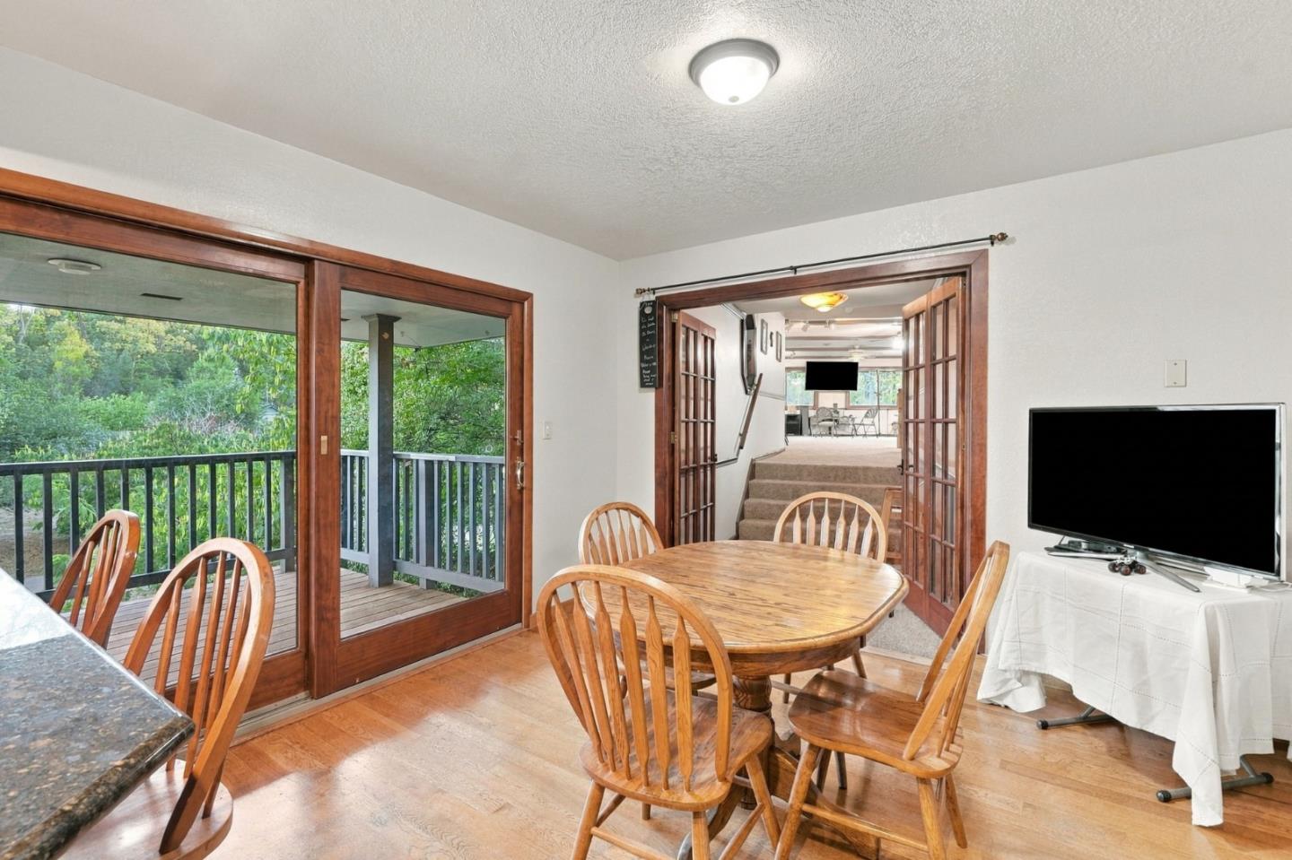 11620 Deschutes Road, BellaVista, CA 96008