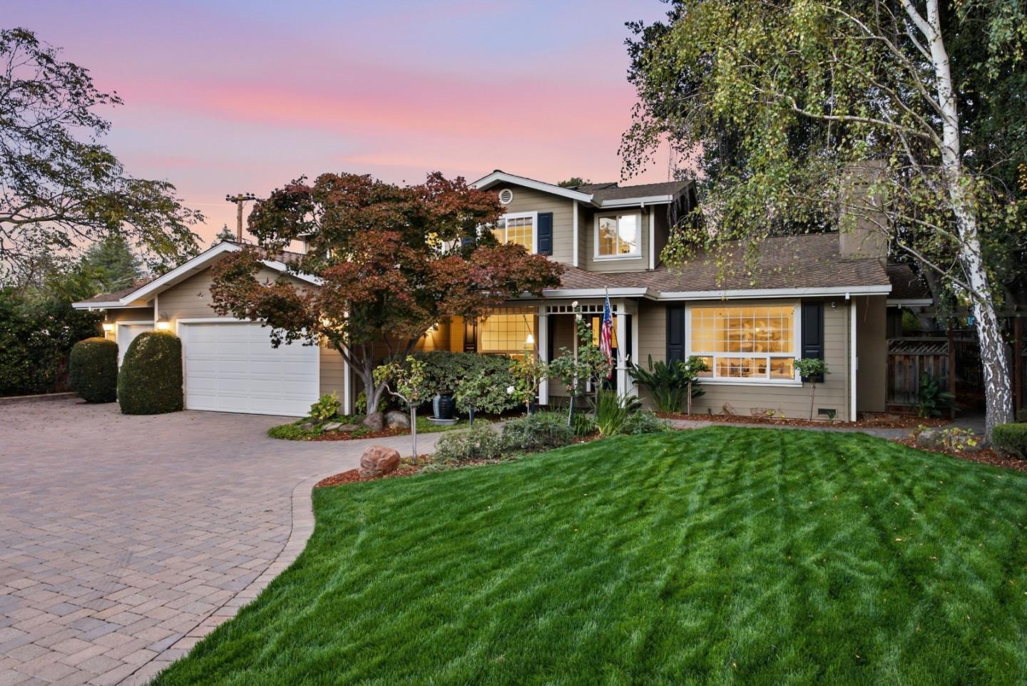 1335 Grant Road, LosAltos, CA 94024