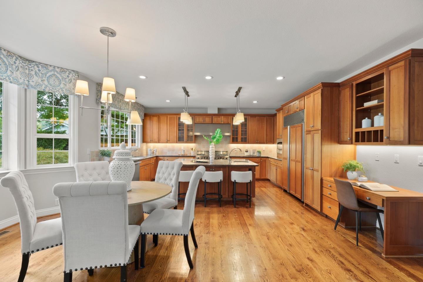 1335 Grant Road, LosAltos, CA 94024