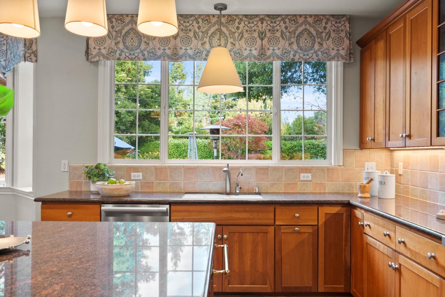 1335 Grant Road, LosAltos, CA 94024