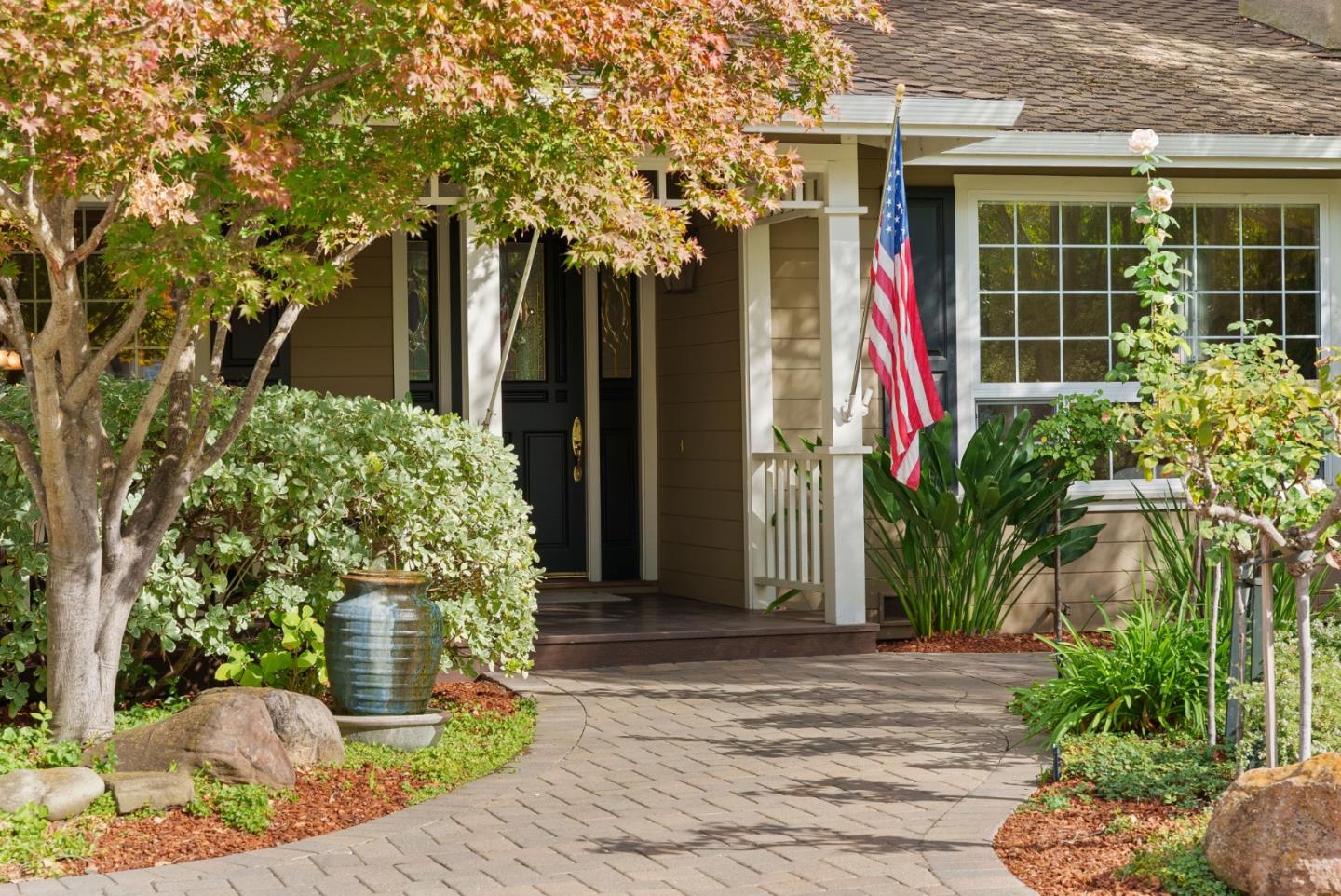 1335 Grant Road, LosAltos, CA 94024