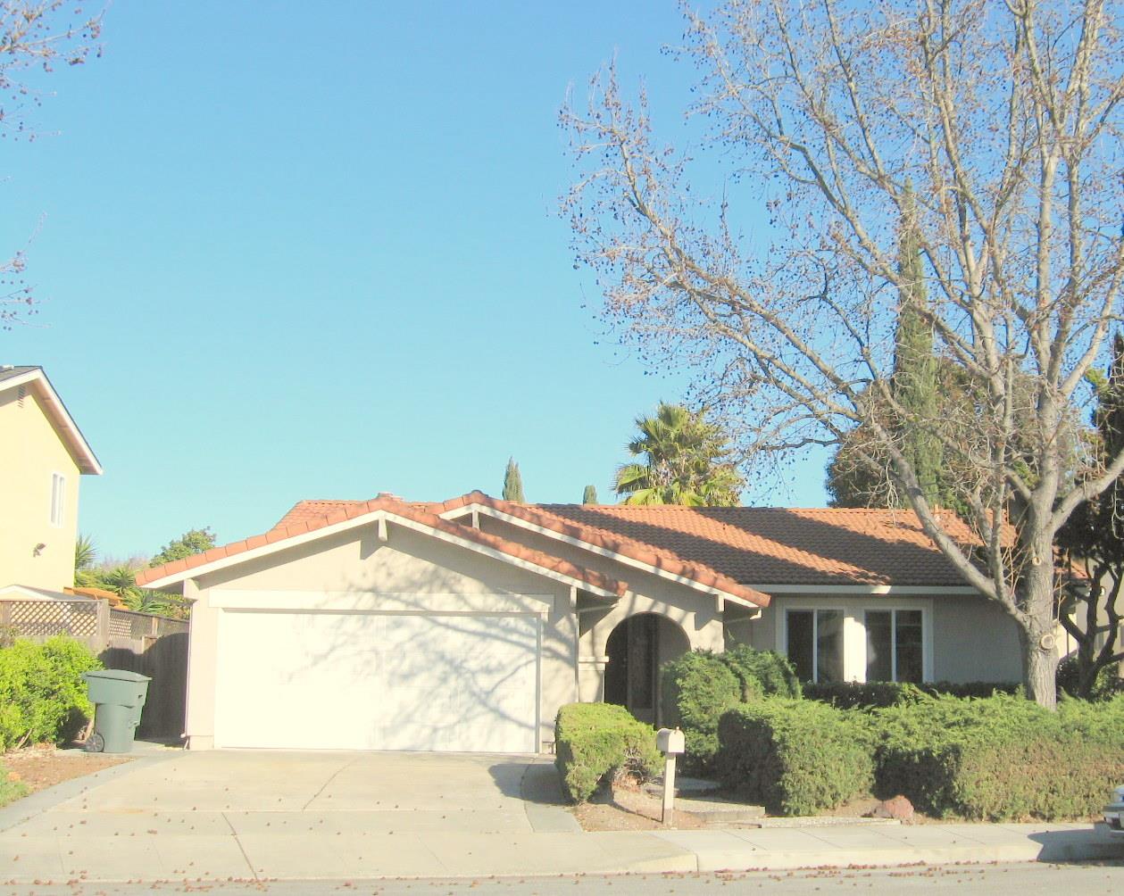 714 Starbush Drive, Sunnyvale, CA 94086