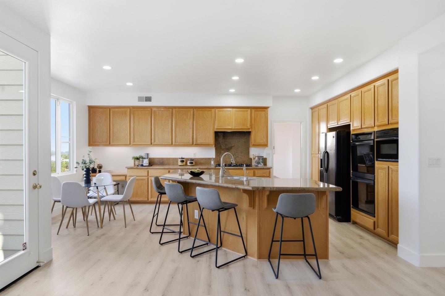 7668 Buckeye Court, Dublin, CA 94568