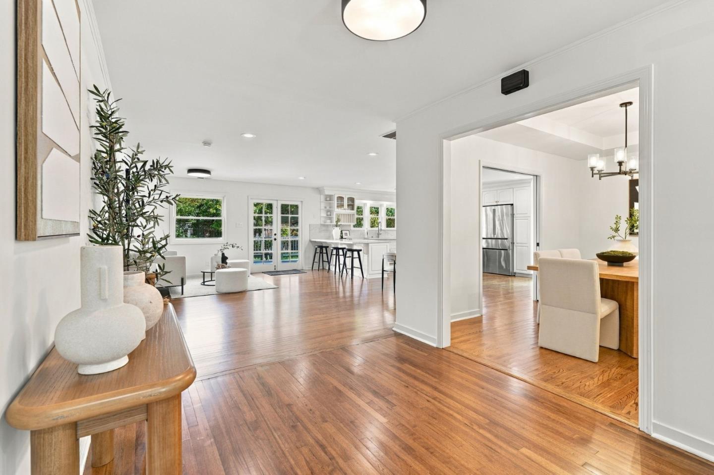3739 Page Street, RedwoodCity, CA 94063