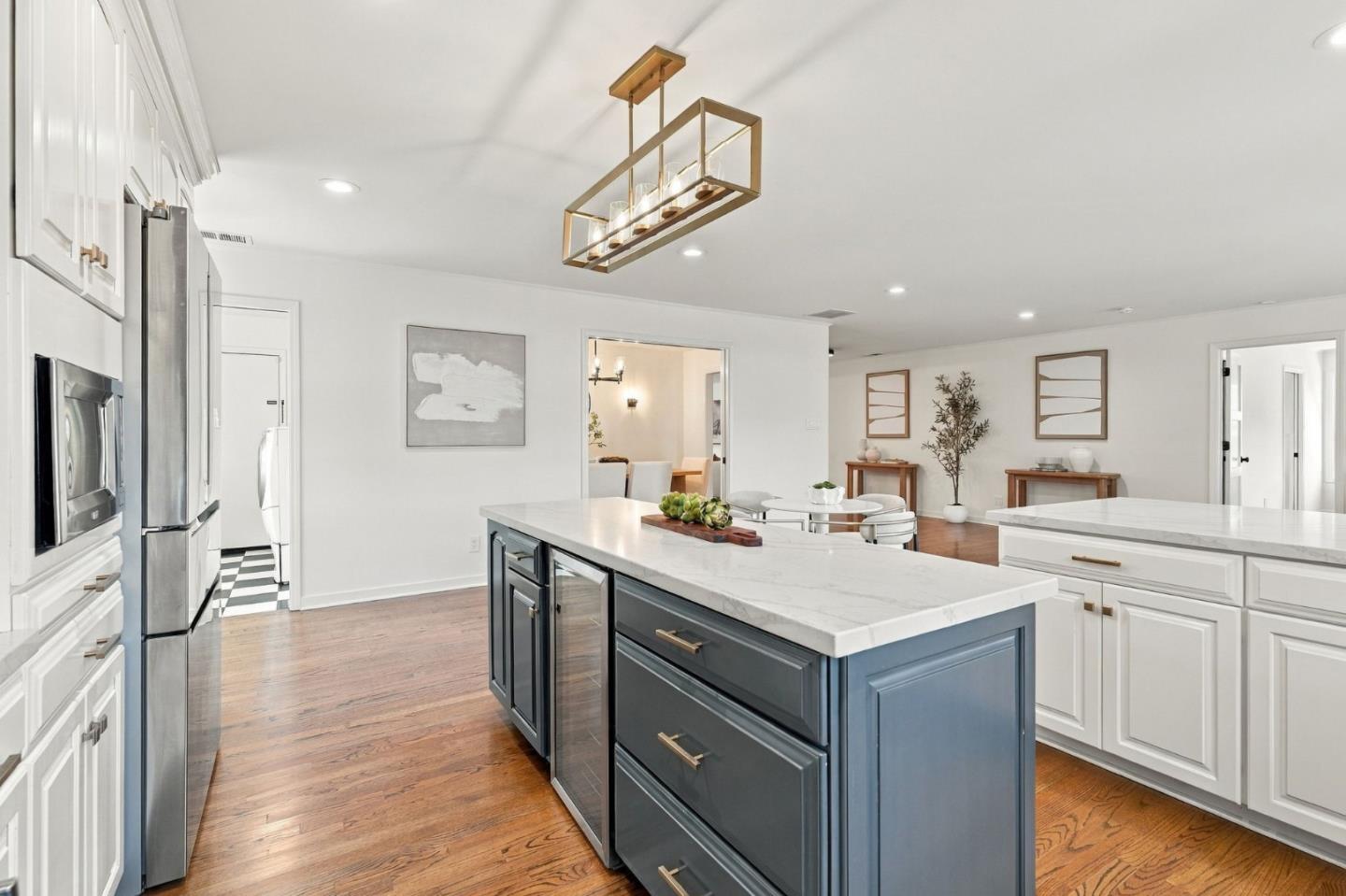 3739 Page Street, RedwoodCity, CA 94063