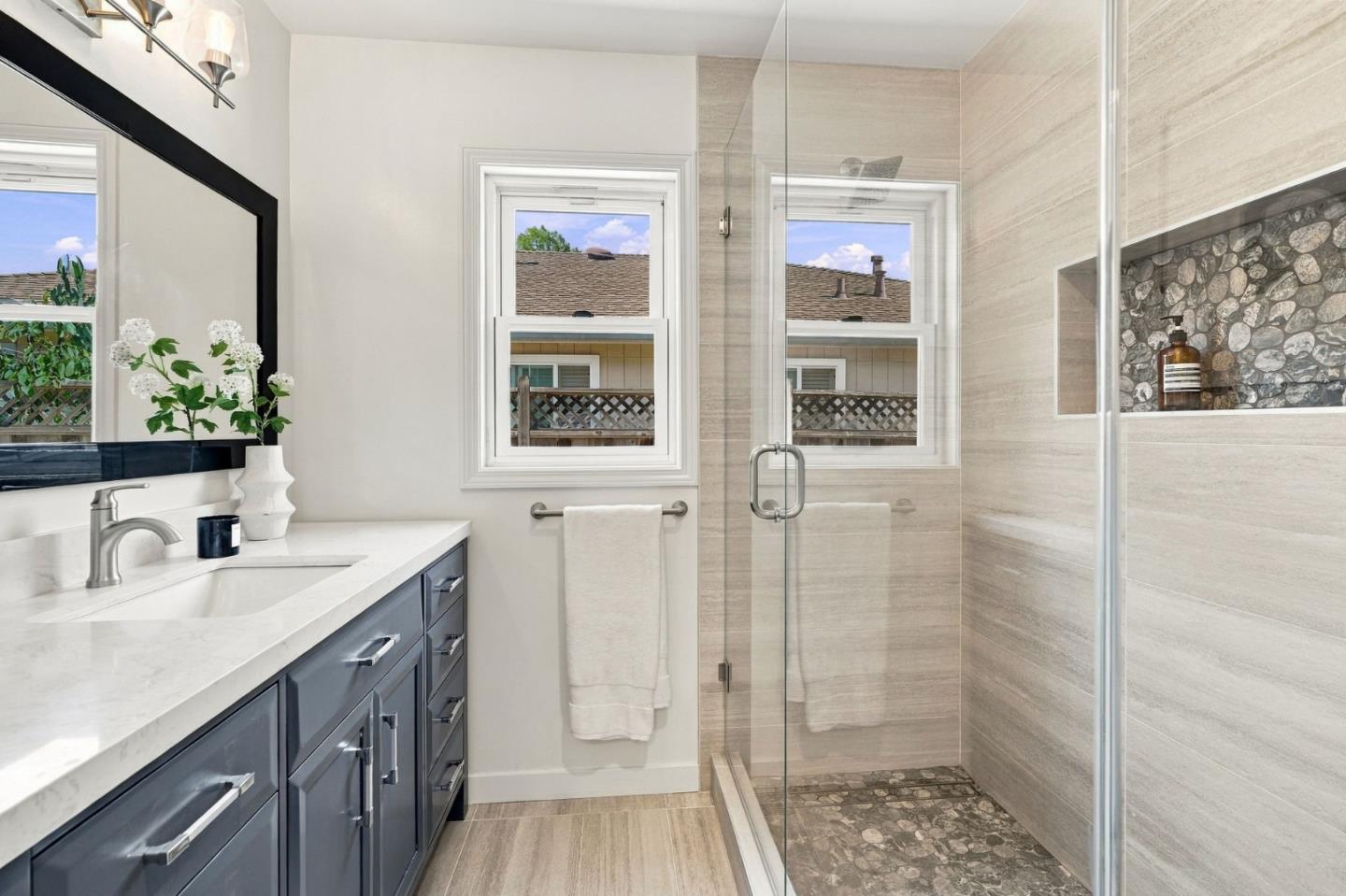 3739 Page Street, RedwoodCity, CA 94063