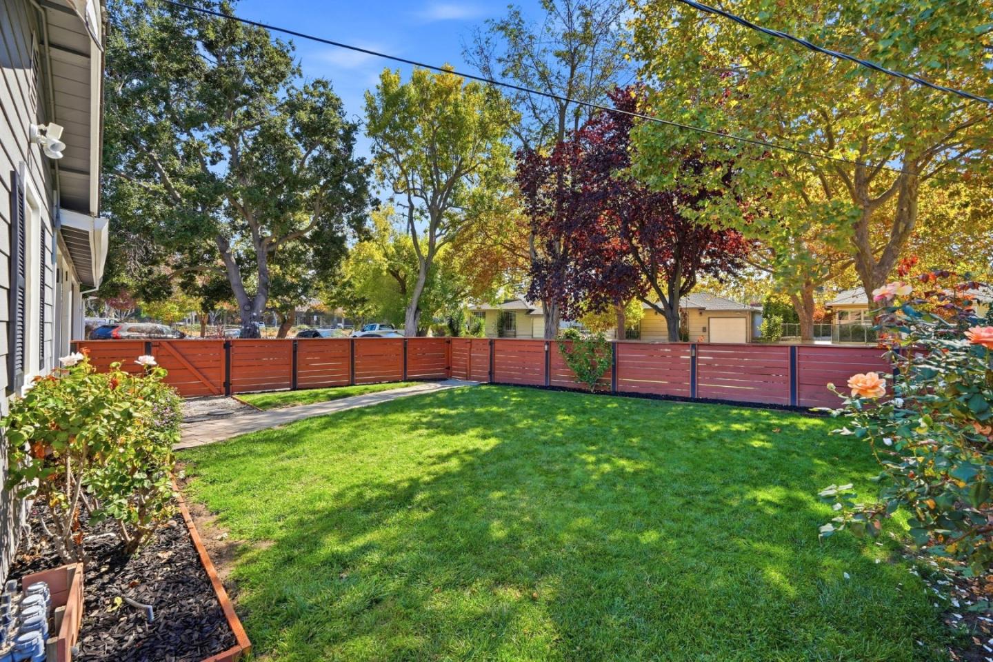 3739 Page Street, RedwoodCity, CA 94063
