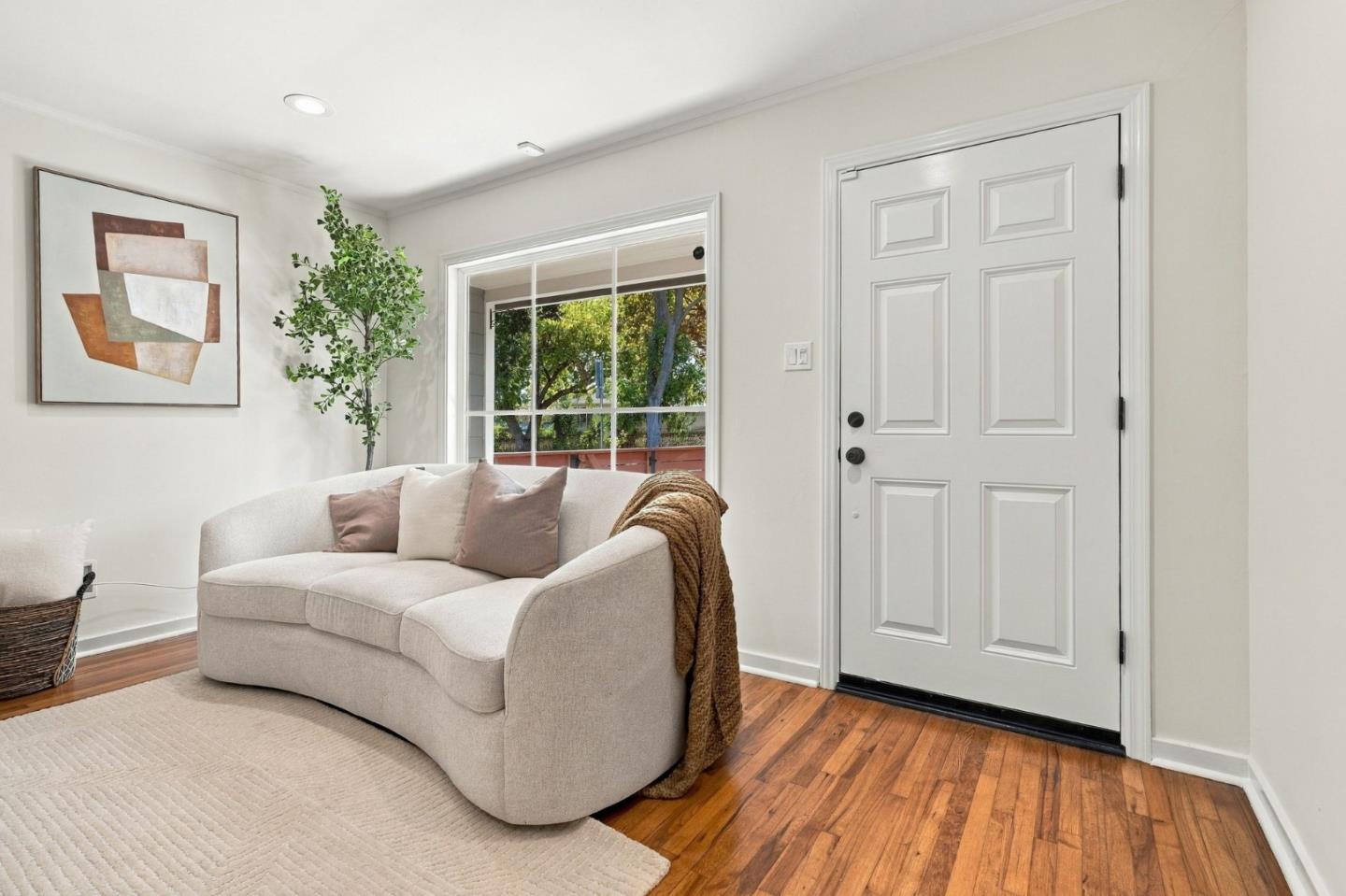3739 Page Street, RedwoodCity, CA 94063