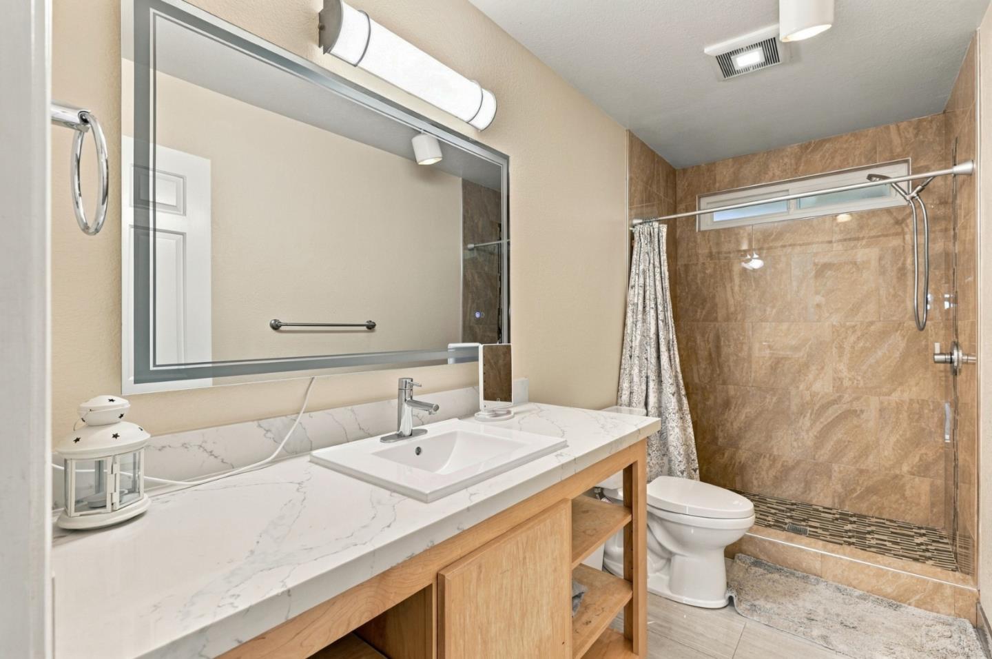 1987 Calistoga Drive, Hollister, CA 95023