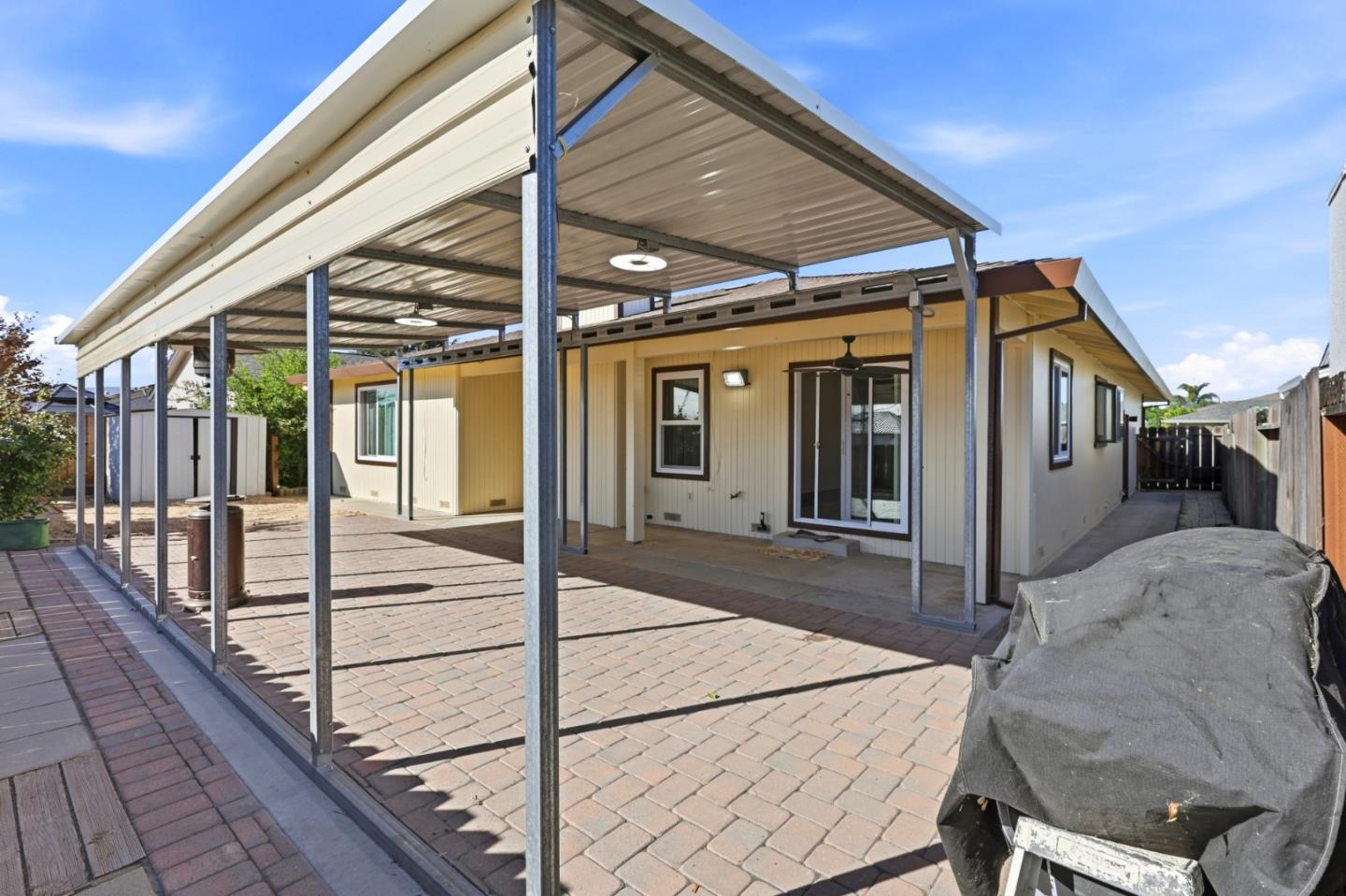 1987 Calistoga Drive, Hollister, CA 95023