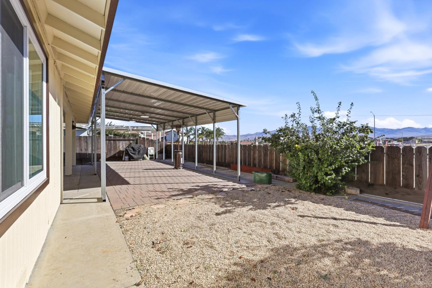 1987 Calistoga Drive, Hollister, CA 95023