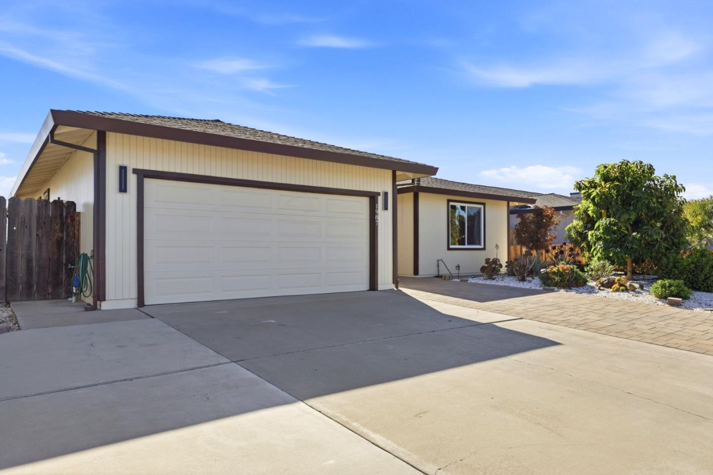 1987 Calistoga Drive, Hollister, CA 95023