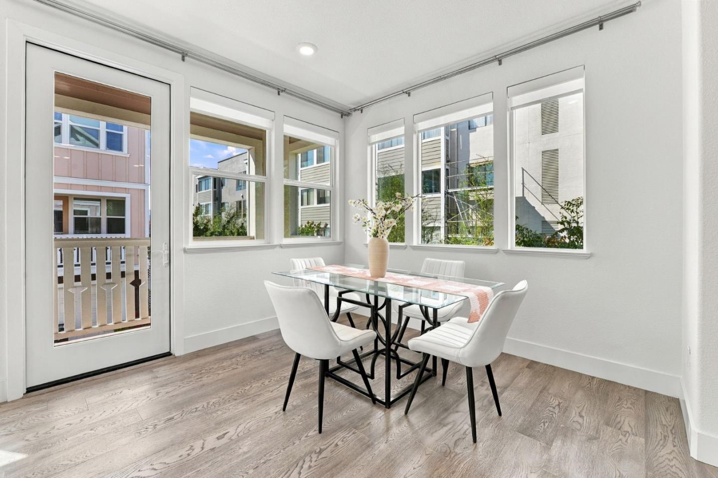 43 Tidal Way, SanMateo, CA 94401