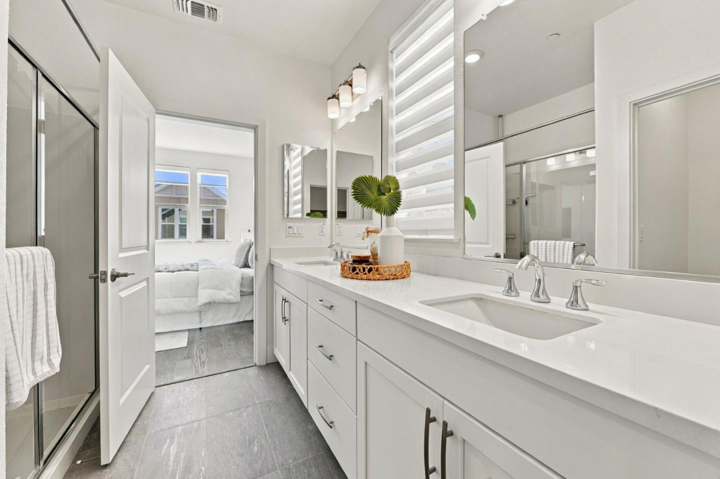 43 Tidal Way, SanMateo, CA 94401