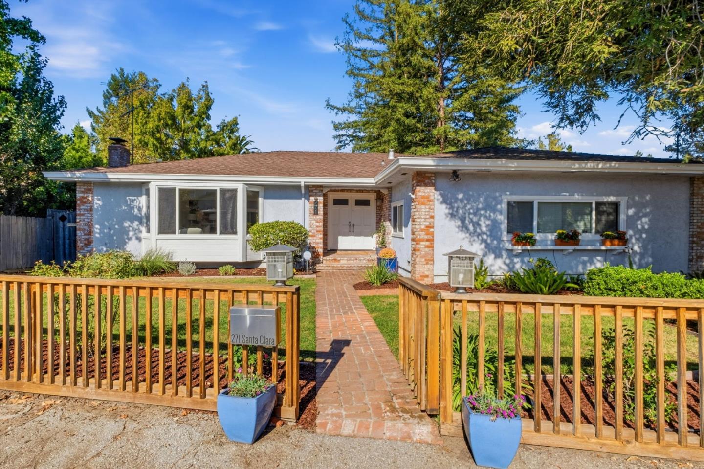 Property photo for 271 Santa Clara Avenue, RedwoodCity, CA