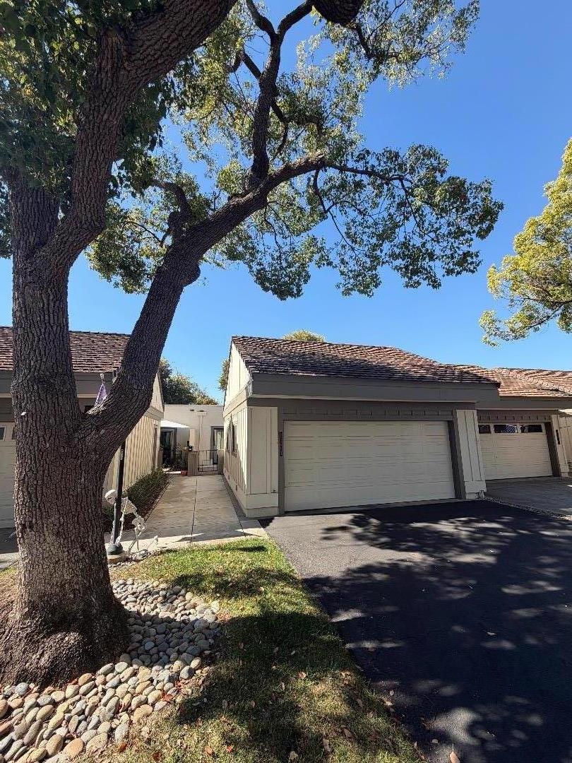 Property photo for 6174 Montgomery Place, SanJose, CA